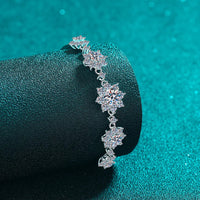 <tc>Kristallines Armband – Eine elegante Harmonie</tc>