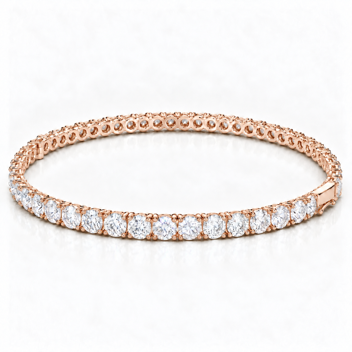 Transparency Bracelet – A Pure and Timeless Sparkle