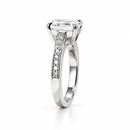 Perspective Ring — A Light with a Thousand Facets
