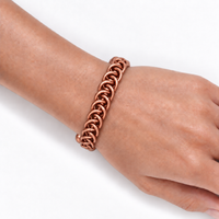 Entwined Bracelet — The Strength of an Eternal Bond