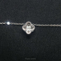 Moissanit-Kleeblatt-Halskette aus 925er Silber